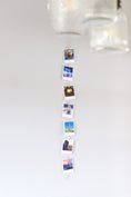 Load image into Gallery viewer, Vertical cable photo display