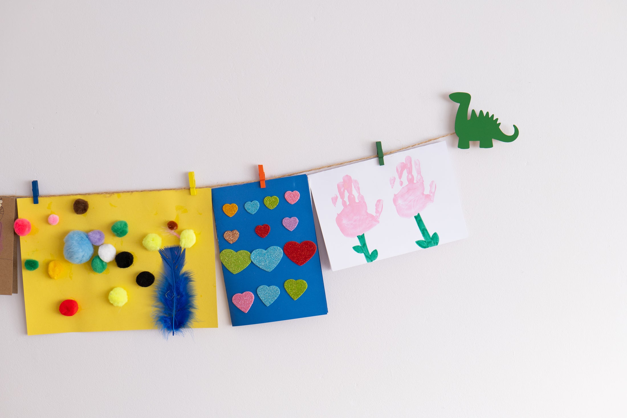 Green dinosaur Children's art work hanger