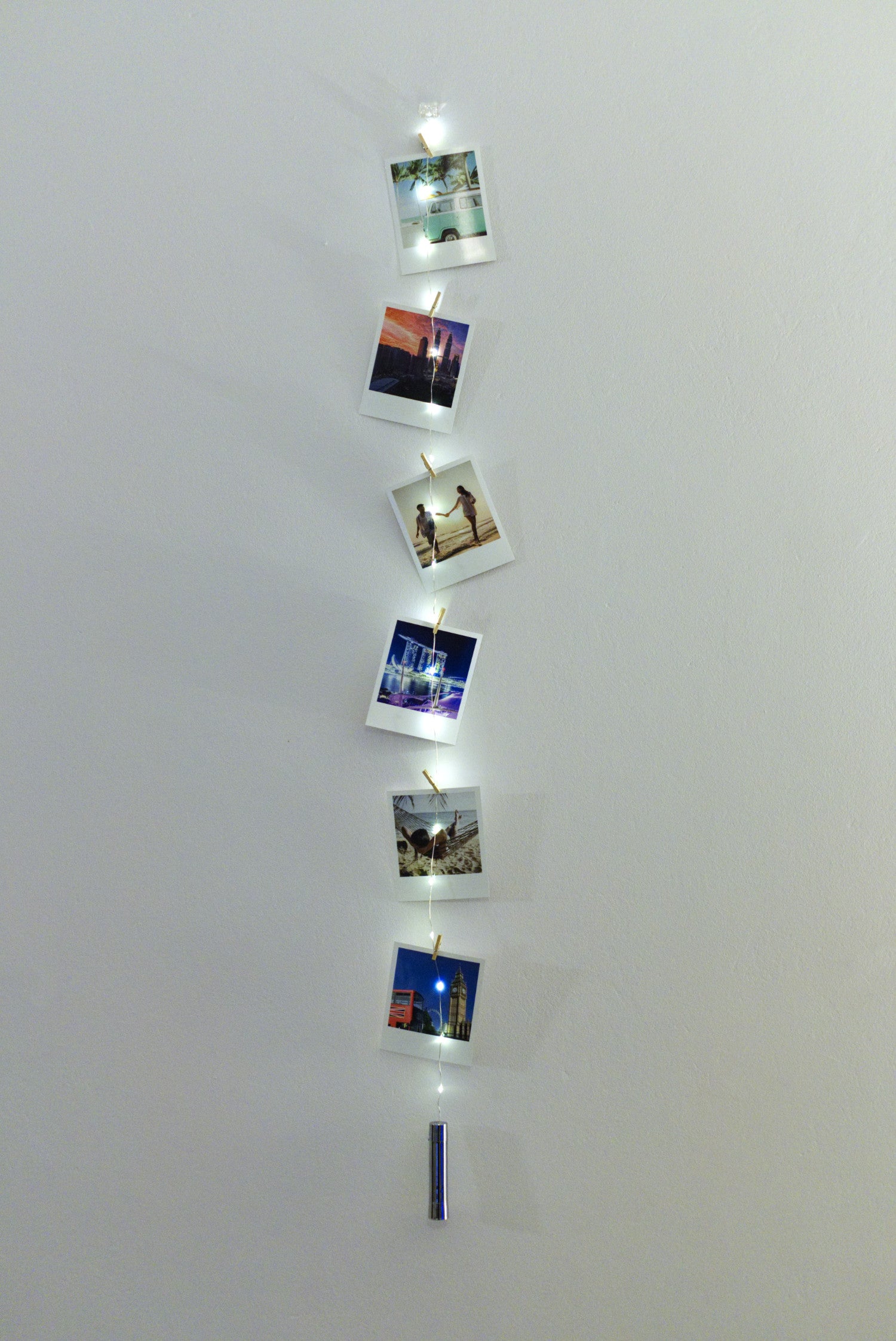Fairy lights photo hanger, LED battery operated picture hanger