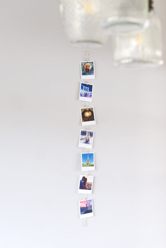 Vertical cable photo display